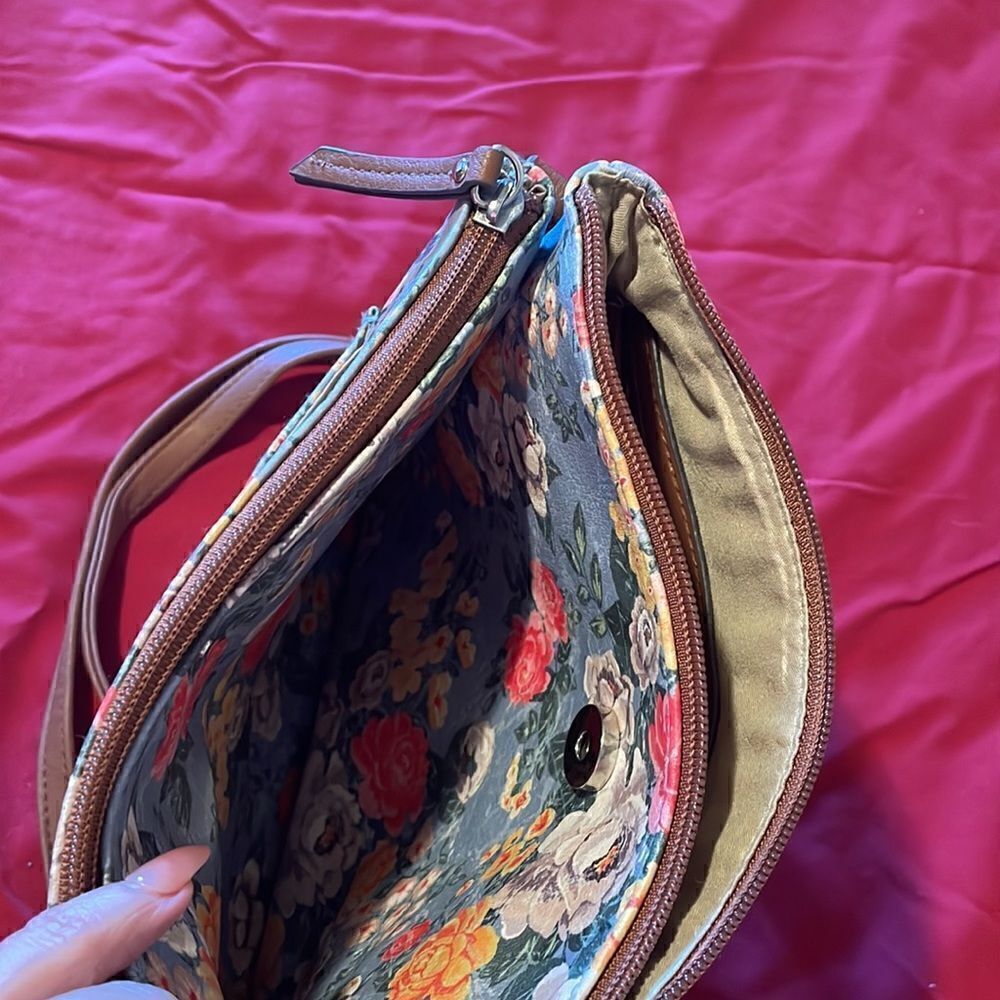 NWOT- Women's Rosetti Blue Floral Print Handbag Medium Sized - Picture 6 of 8